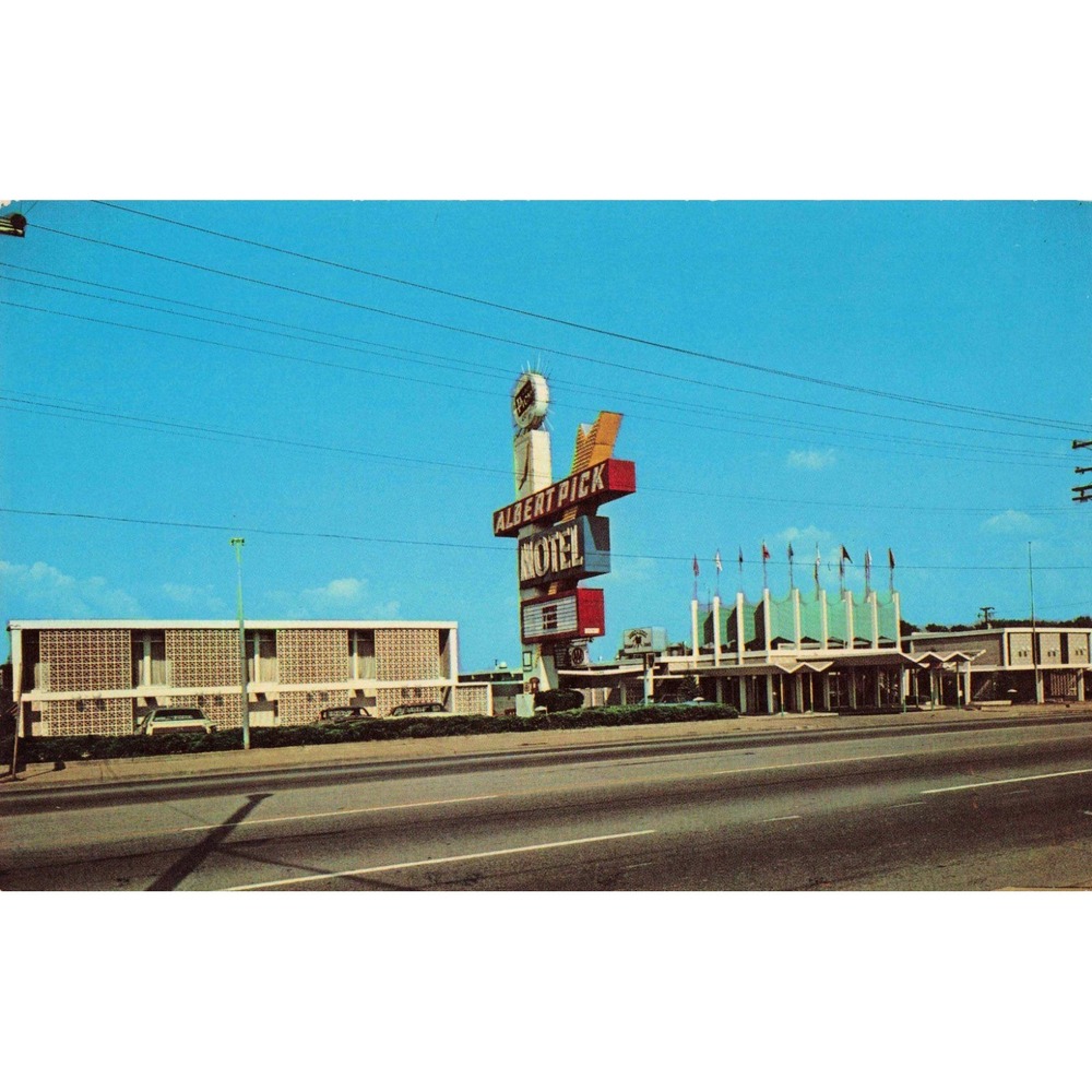 Albert Pick Motel Nashville Tennessee TN Neon Sign c1960s Chrome Postcard